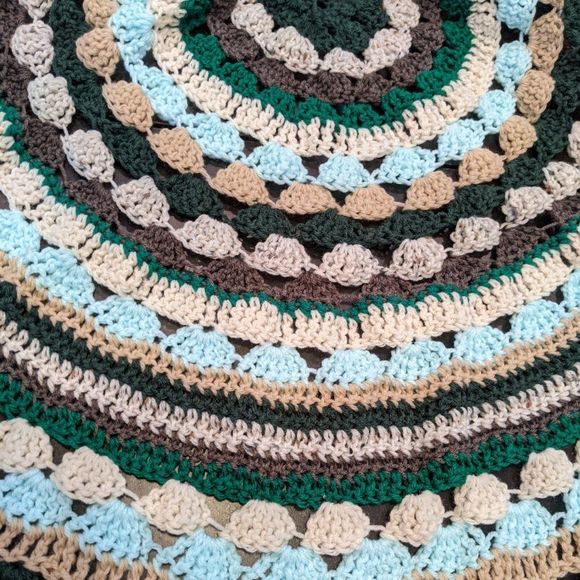 Handcrafted Crochet Blanket | Handmade Home Décor Tablecloth Table Cover - Picture 2 of 8